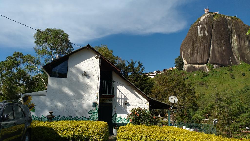 GuatapéLas Cabanas Castillos Del Lago别墅 外观 照片