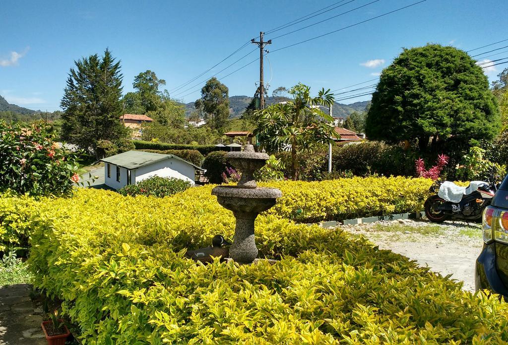 GuatapéLas Cabanas Castillos Del Lago别墅 外观 照片