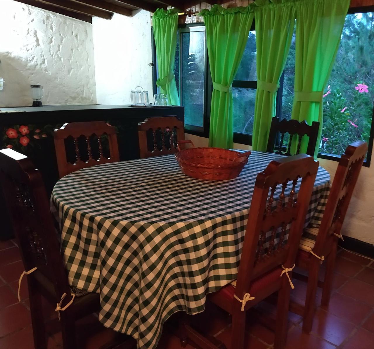 GuatapéLas Cabanas Castillos Del Lago别墅 外观 照片